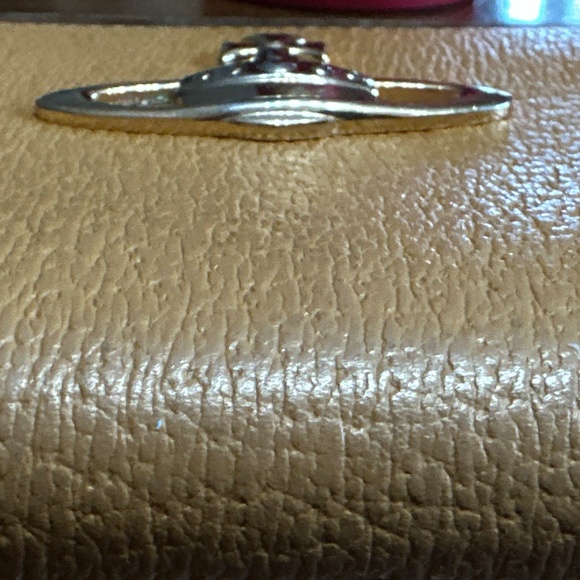 Vivienne Westwood Tan Leather Wallet - Picture 10 of 11